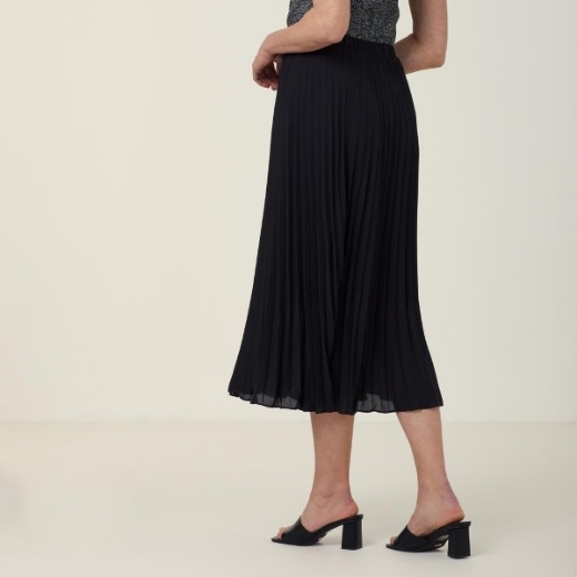 Picture of NNT Ladies Soft Georgette Pleated Midi Skirt
