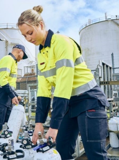 Picture of Bisley Ladies Apex 185 Hi Vis Ripstop Vented FR Shirt PPE2 ATPV 8.5