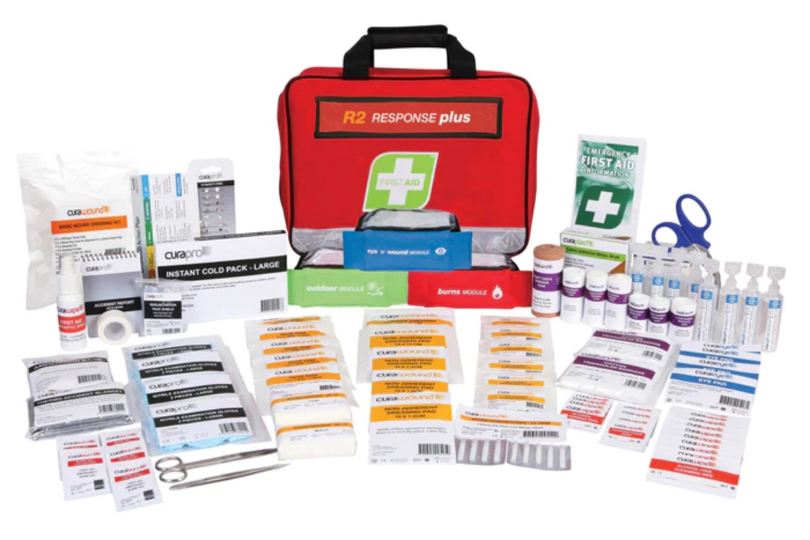 Picture of Fast Aid First Aid R2 Response Plus Kit, Soft Pack (High Risk 1-25 Persons)
